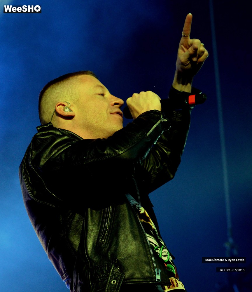 4/32 photos du spectacle MacKlemore & Ryan Lewis