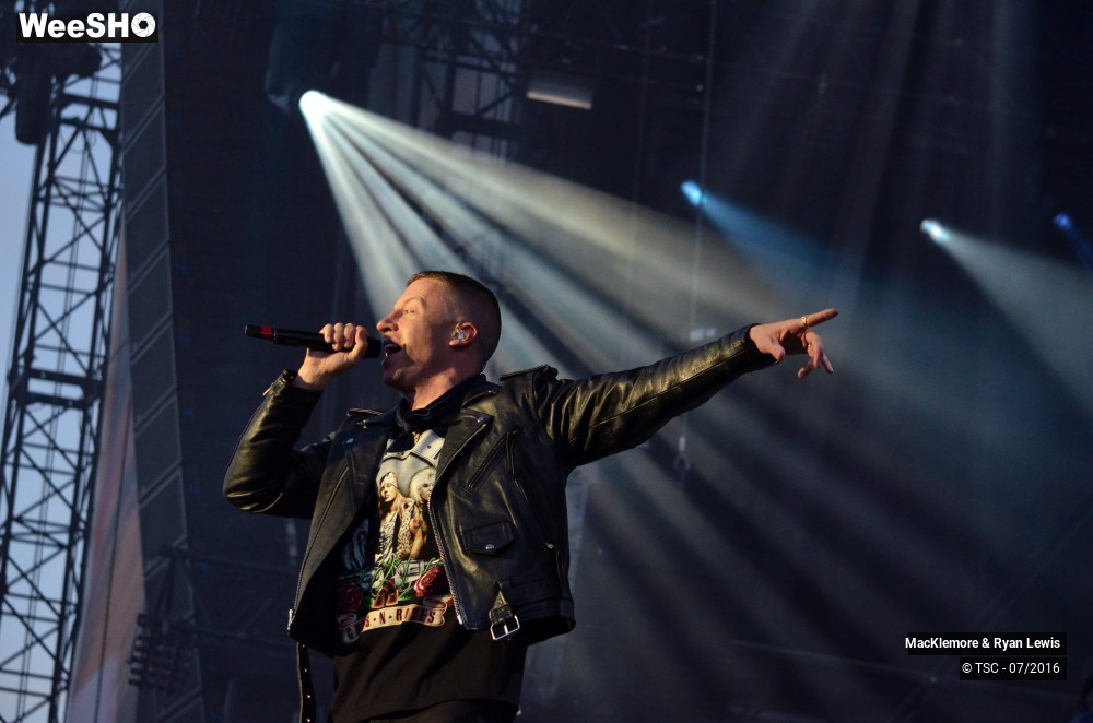 12/32 photos du spectacle MacKlemore & Ryan Lewis