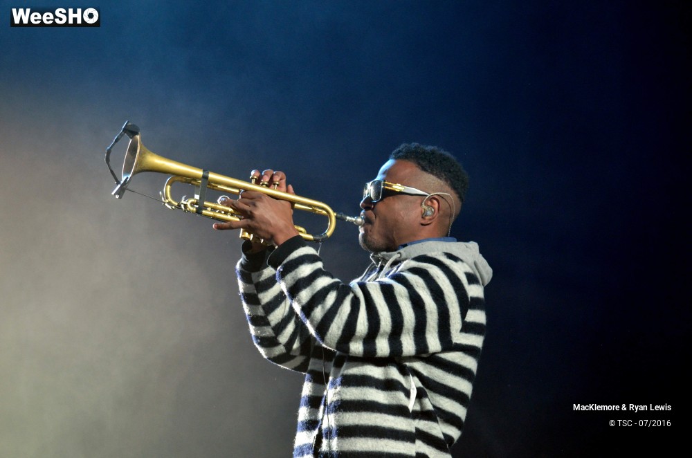 13/32 photos du spectacle MacKlemore & Ryan Lewis