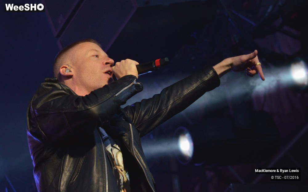 15/32 photos du spectacle MacKlemore & Ryan Lewis