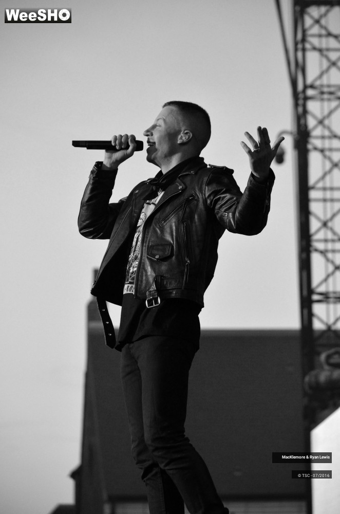 17/32 photos du spectacle MacKlemore & Ryan Lewis