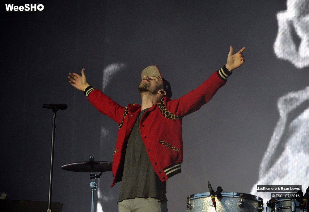 24/32 photos du spectacle MacKlemore & Ryan Lewis