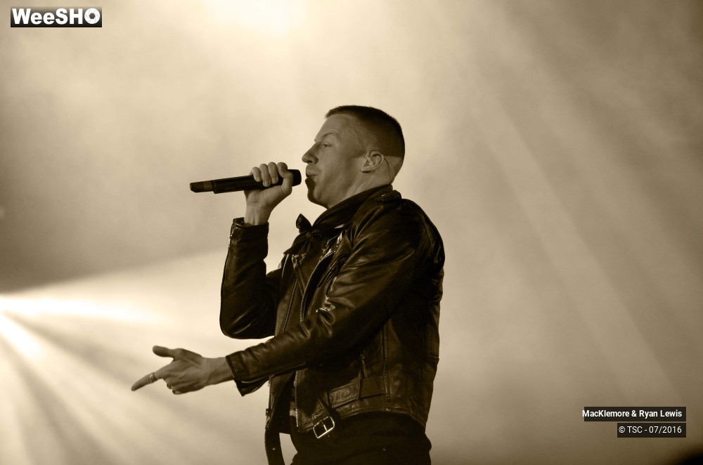25/32 photos du spectacle MacKlemore & Ryan Lewis