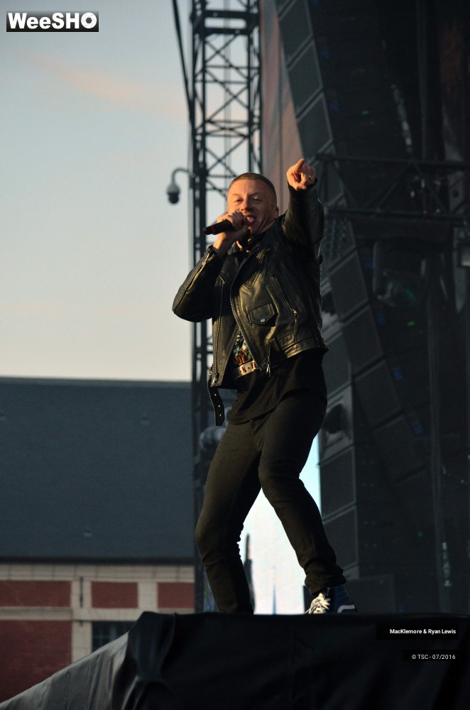27/32 photos du spectacle MacKlemore & Ryan Lewis