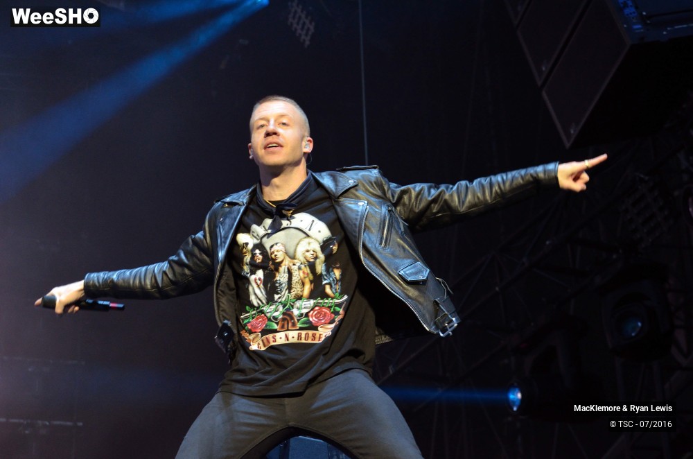 28/32 photos du spectacle MacKlemore & Ryan Lewis
