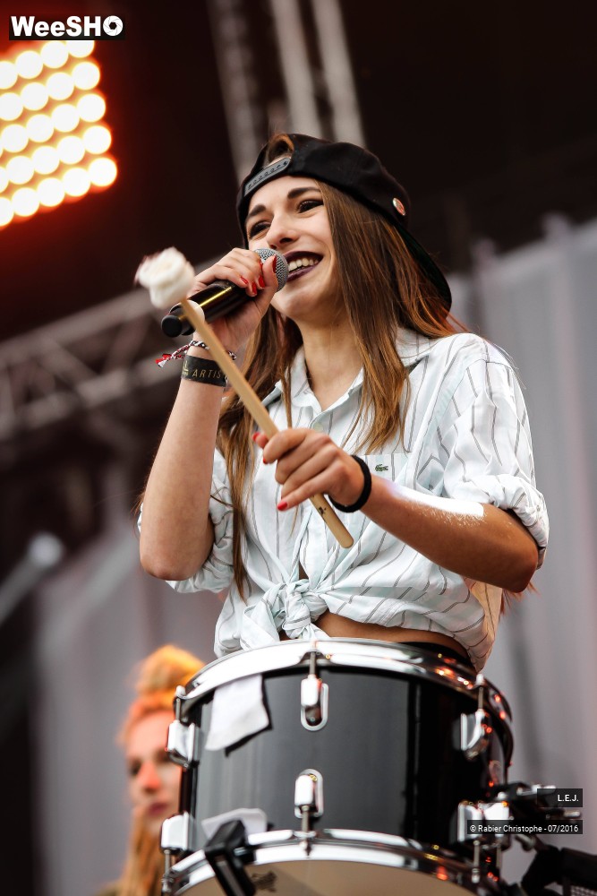 38/39 photos du spectacle L.E.J.