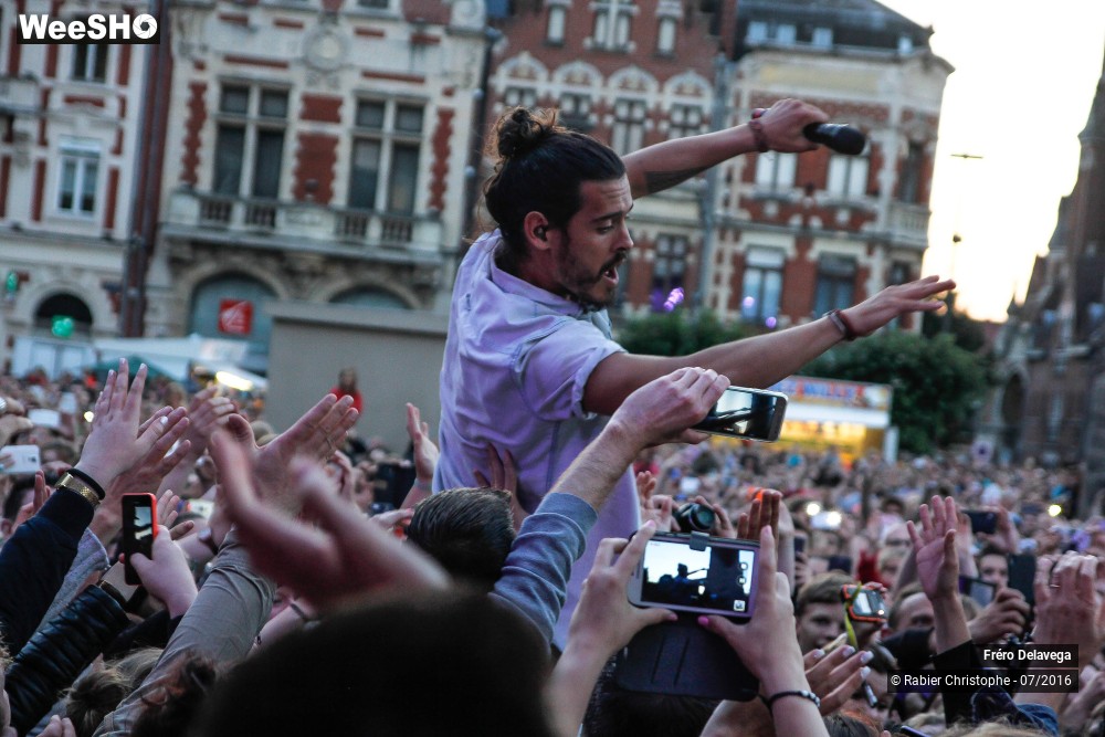 15/37 photos du spectacle Fréro Delavega