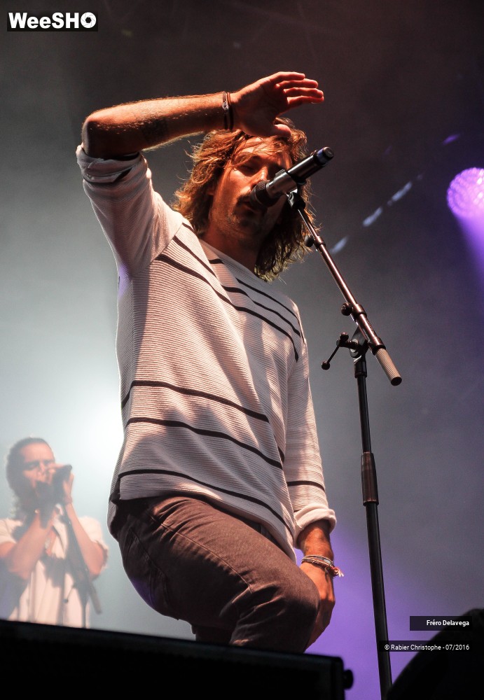 17/37 photos du spectacle Fréro Delavega