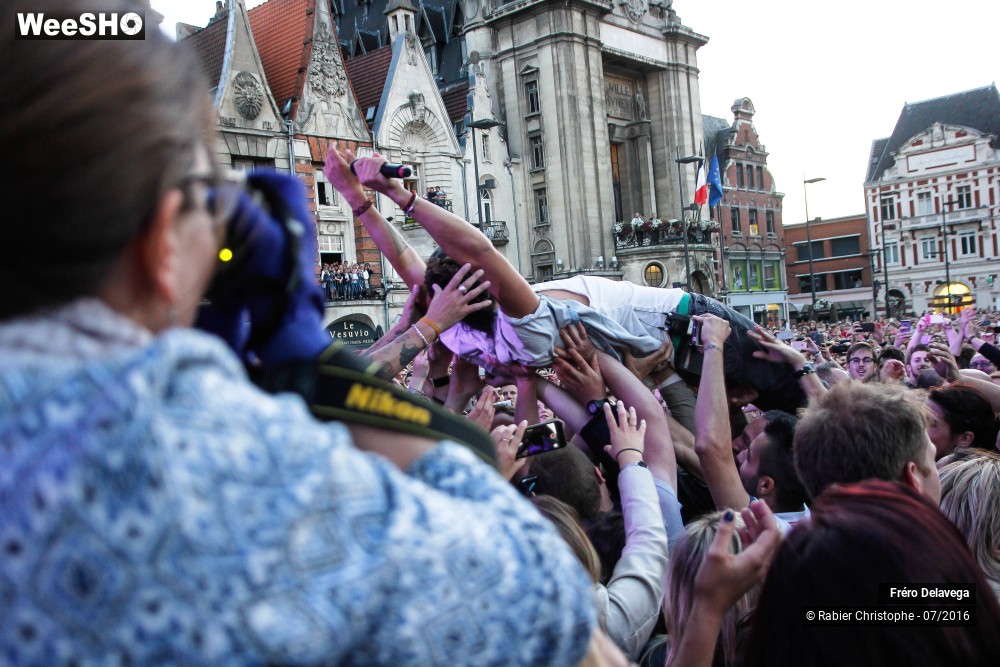 37/37 photos du spectacle Fréro Delavega