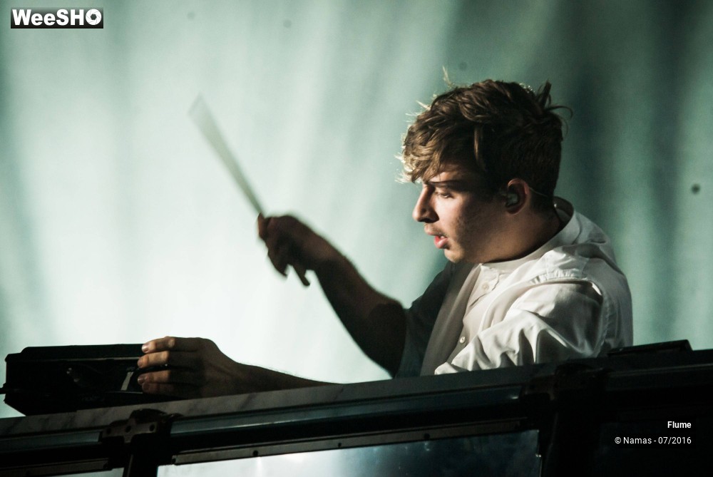 3/16 photos du spectacle Flume