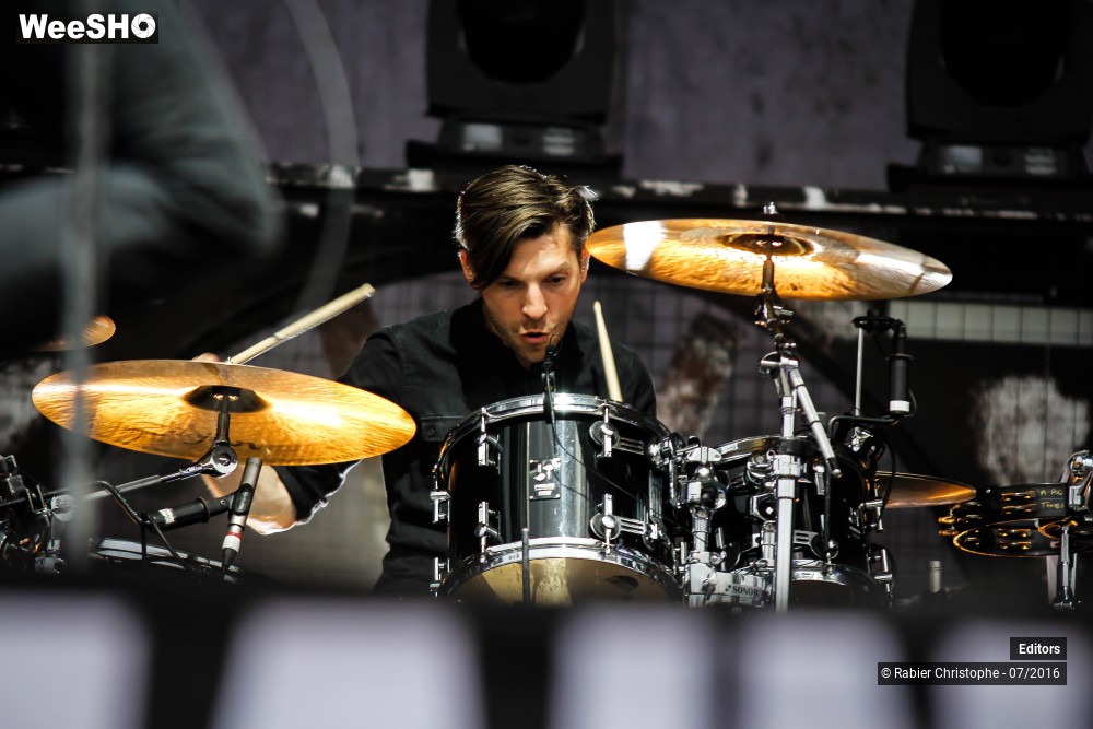 13/50 photos du spectacle Editors