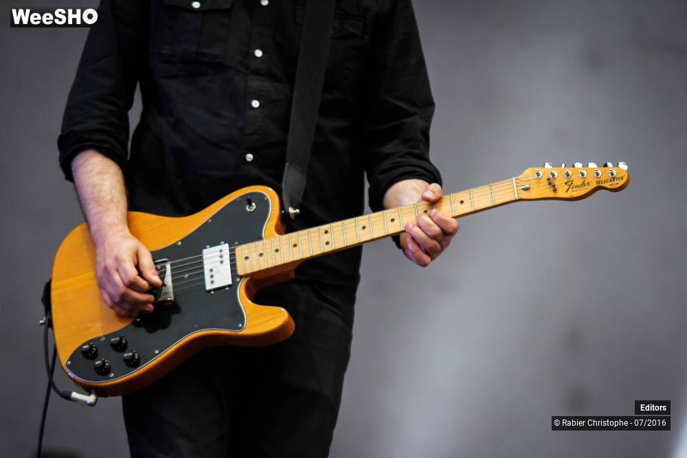 14/50 photos du spectacle Editors