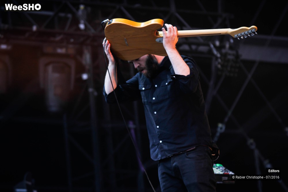 17/50 photos du spectacle Editors