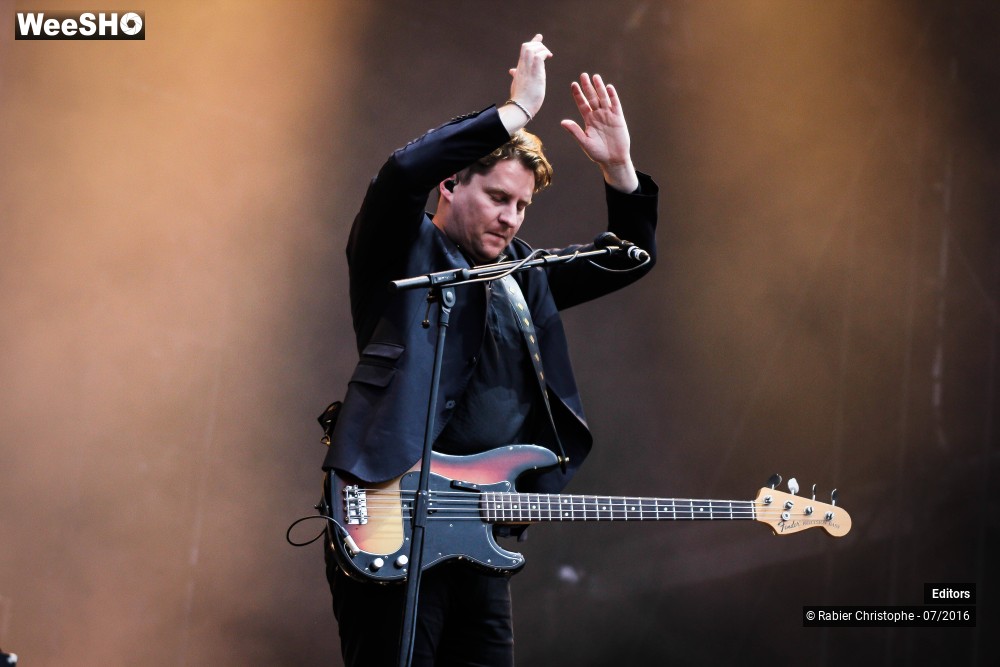 18/50 photos du spectacle Editors