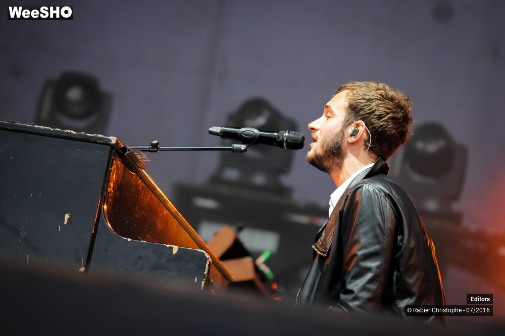 23/50 photos du spectacle Editors