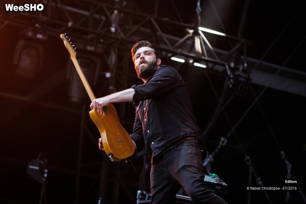 32/50 photos du spectacle Editors