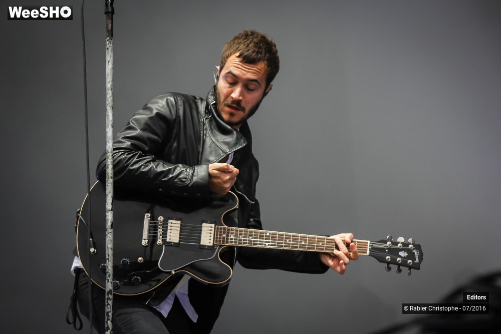 37/50 photos du spectacle Editors