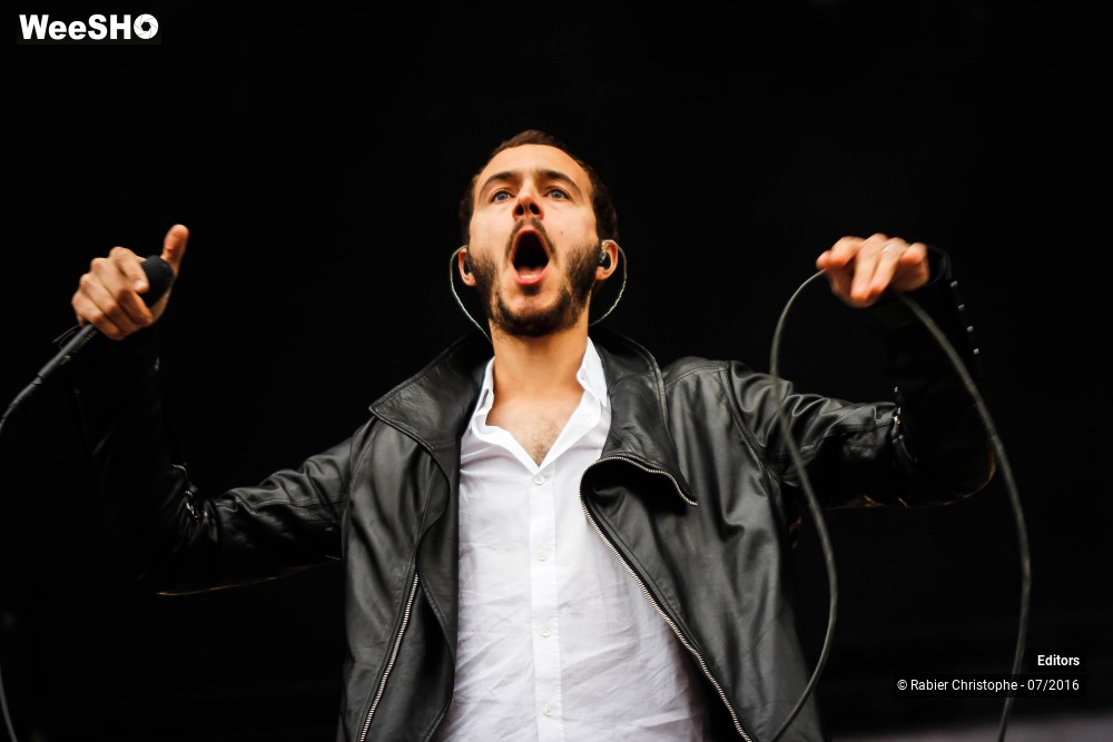 38/50 photos du spectacle Editors