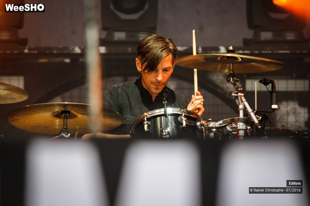 41/50 photos du spectacle Editors