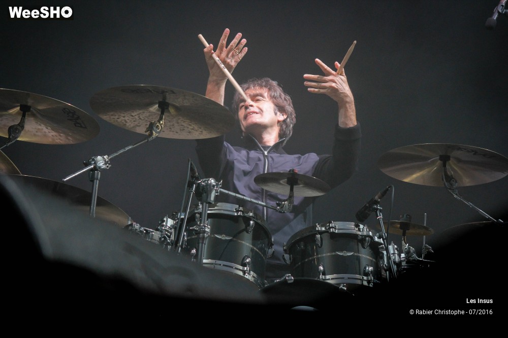 5/51 photos du spectacle Les  Insus