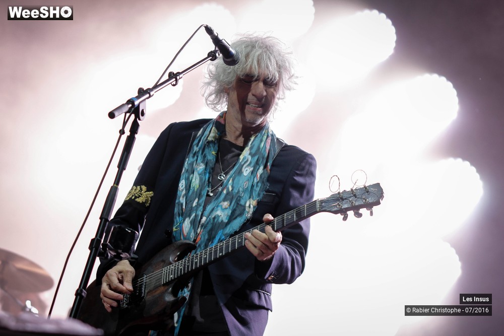 51/51 photos du spectacle Les  Insus