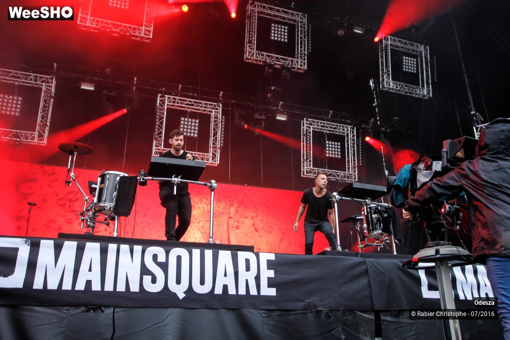 17/21 photos du spectacle Odesza