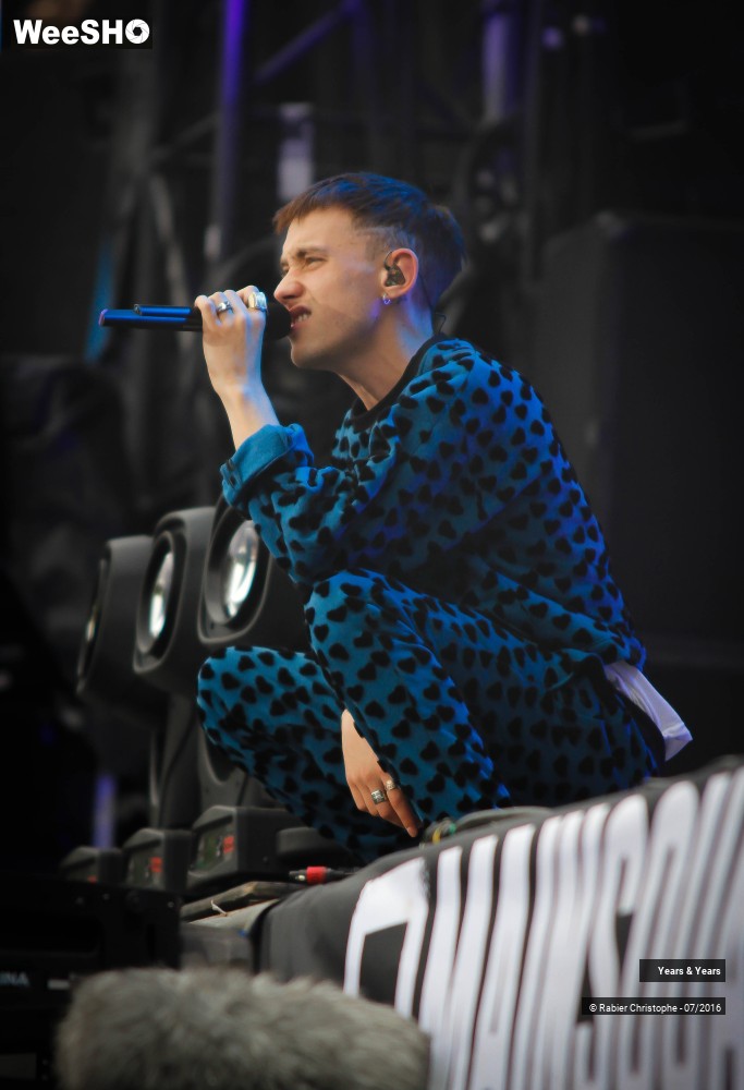 14/37 photos du spectacle Years & Years