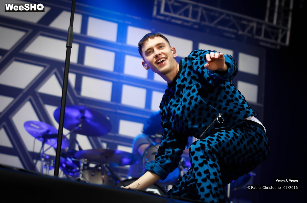 28/37 photos du spectacle Years & Years