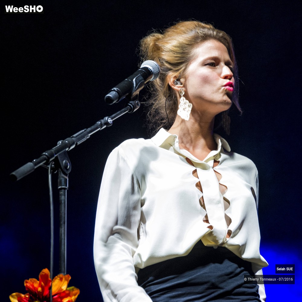 25/34 photos du spectacle Selah Sue