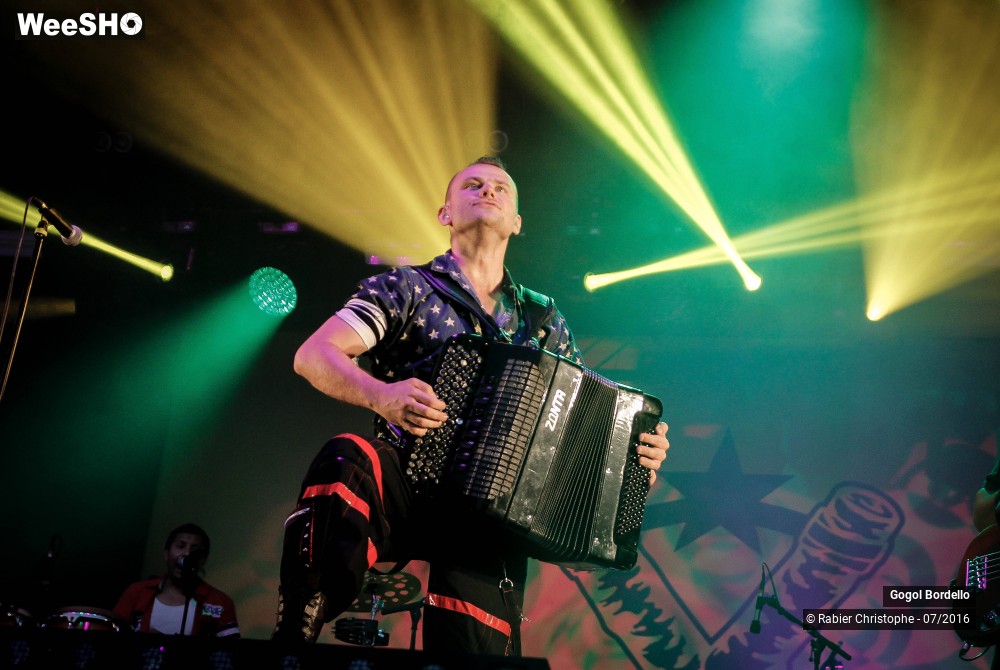 7/45 photos du spectacle Gogol Bordello