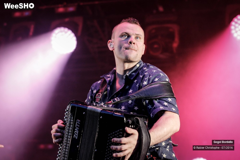 13/45 photos du spectacle Gogol Bordello