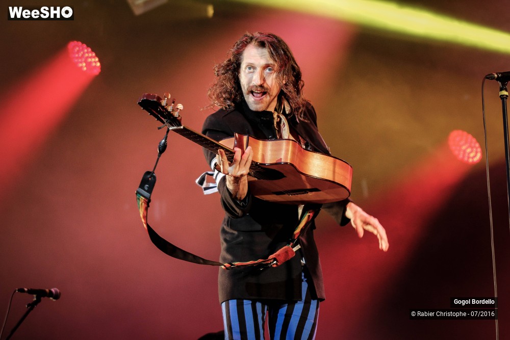 14/45 photos du spectacle Gogol Bordello