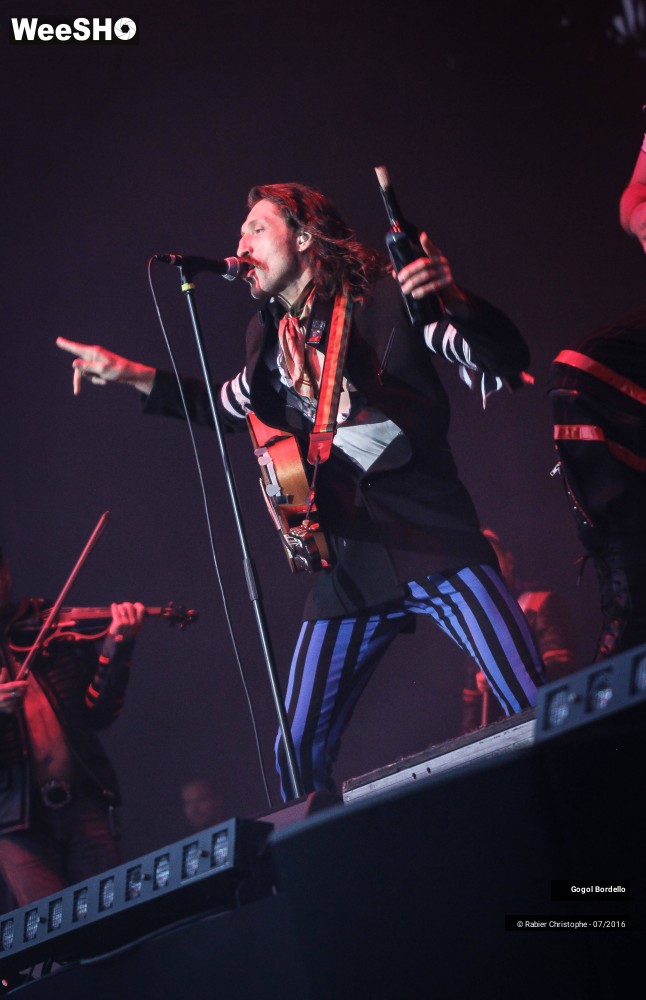 22/45 photos du spectacle Gogol Bordello