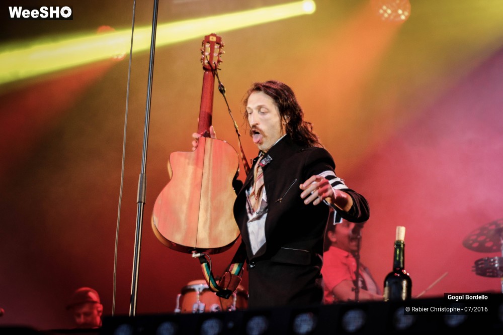36/45 photos du spectacle Gogol Bordello