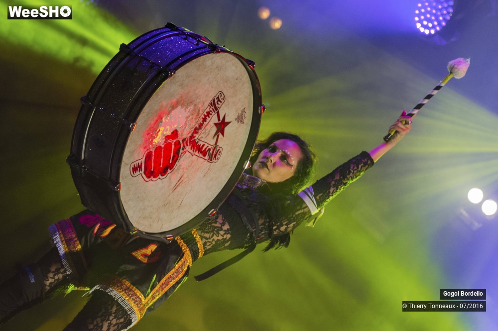 1/43 photos du spectacle Gogol Bordello 1