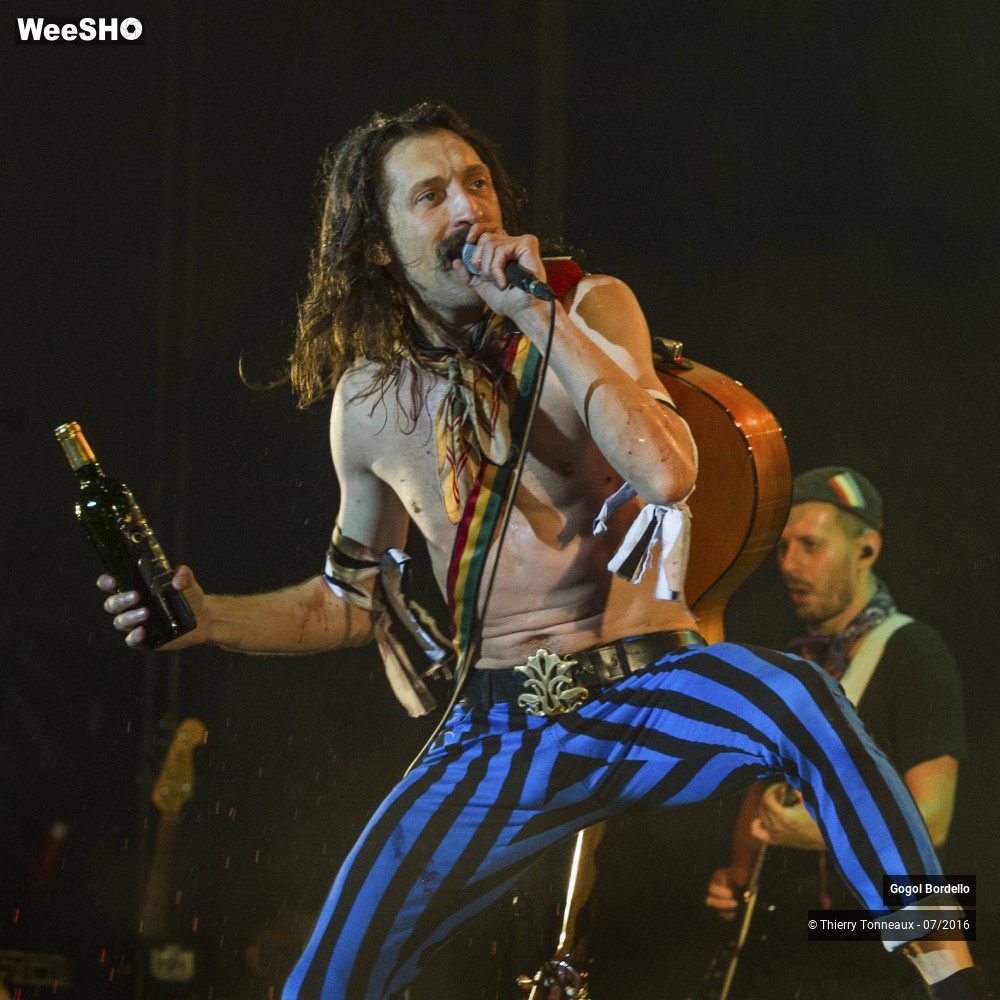 4/43 photos du spectacle Gogol Bordello 1