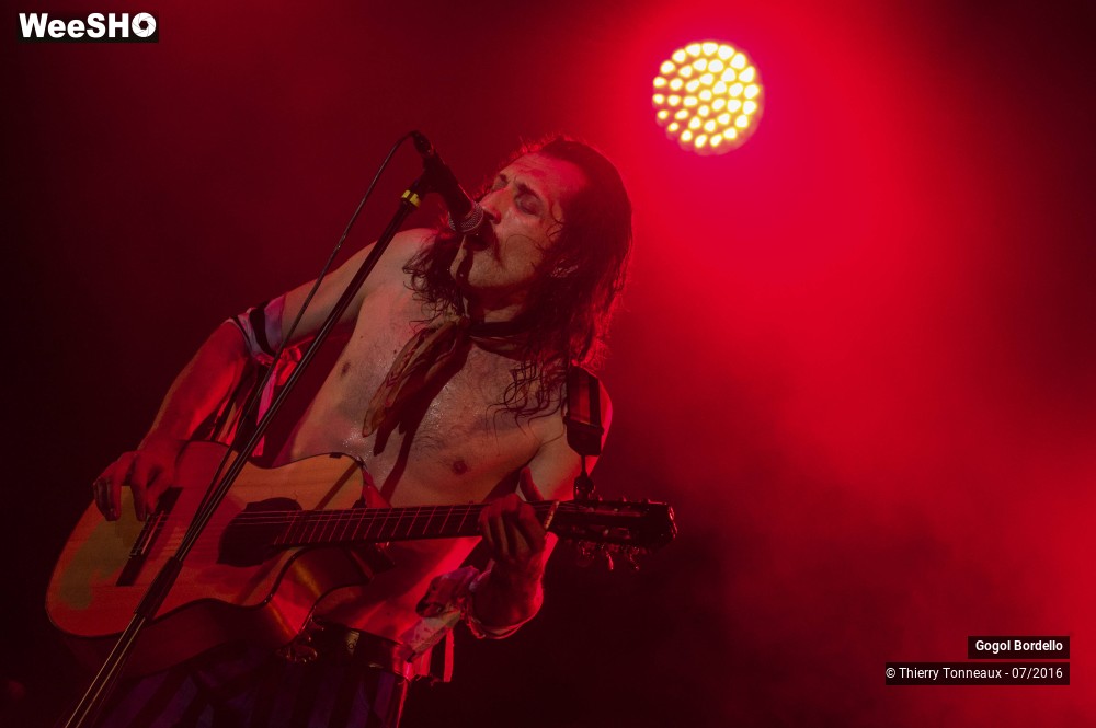 5/43 photos du spectacle Gogol Bordello 1