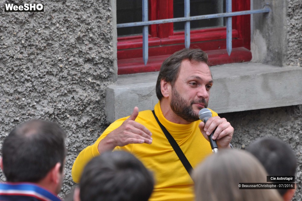 19/22 photos du spectacle Ludovic Füschtelkeit, spécialiste sur commande