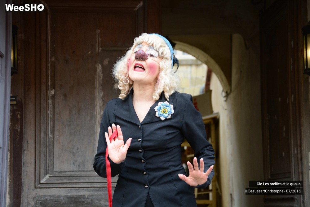 2/45 photos du spectacle Les petits impromptus de Mademoiselle Maria K