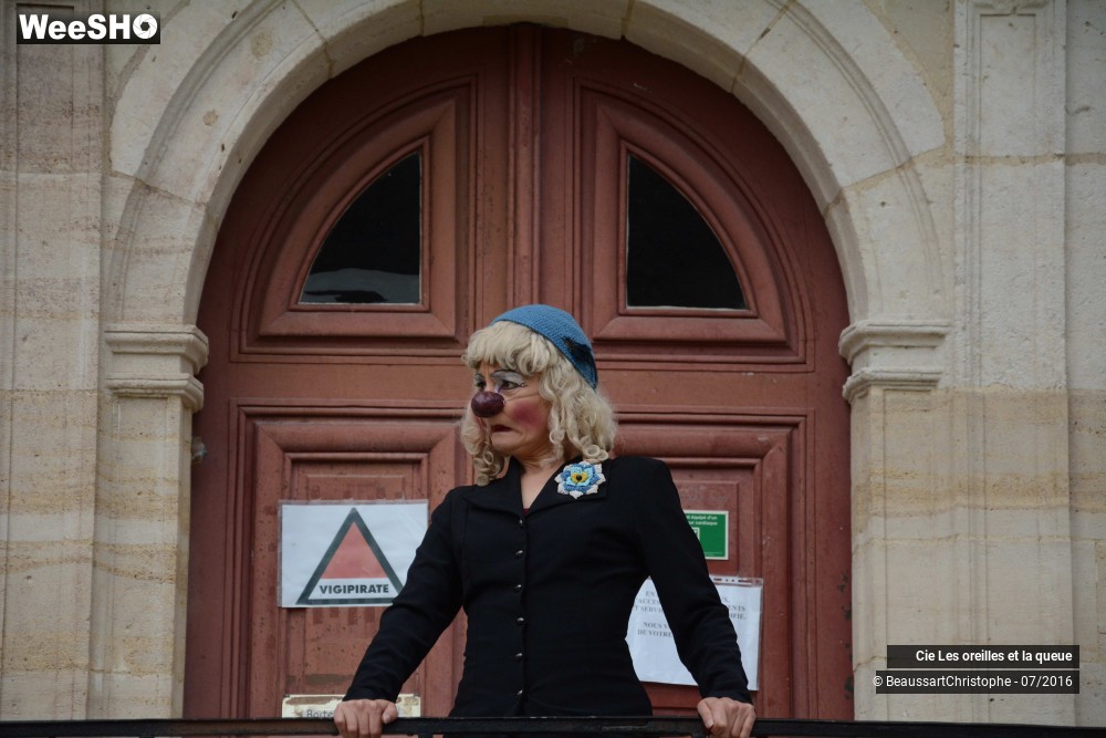 39/45 photos du spectacle Les petits impromptus de Mademoiselle Maria K