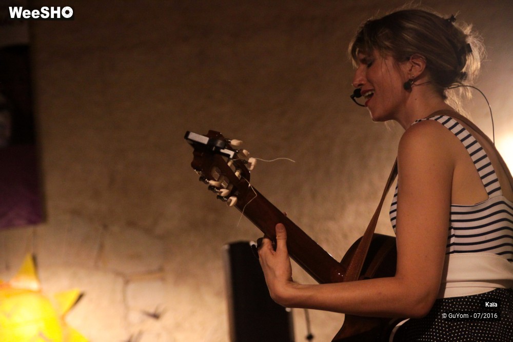 38/49 photos du spectacle Kaïa