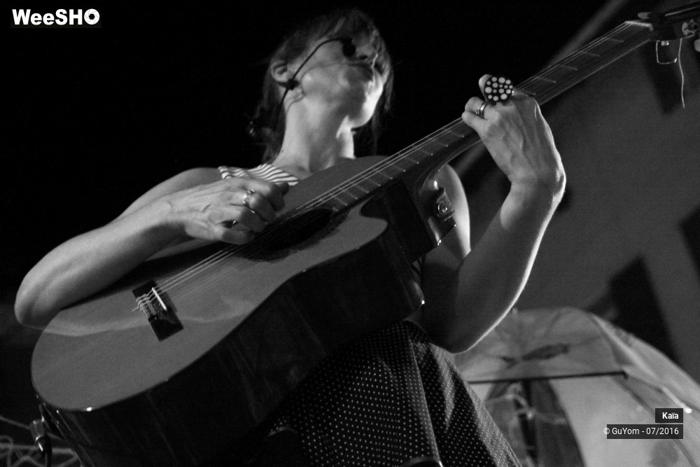 39/49 photos du spectacle Kaïa