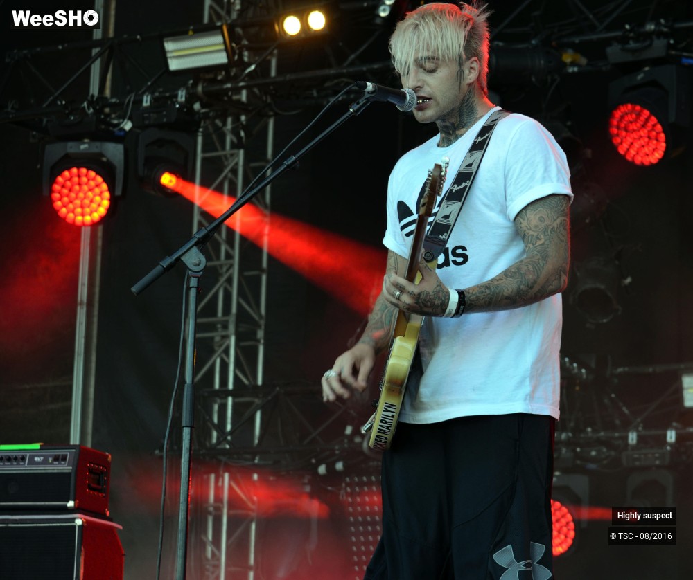 5/12 photos du spectacle Highly suspect