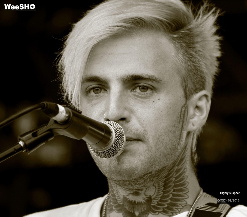 12/12 photos du spectacle Highly suspect