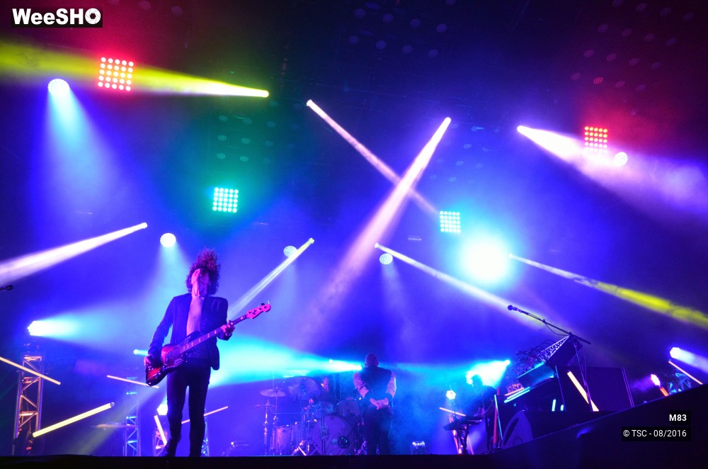 1/10 photos du spectacle M83