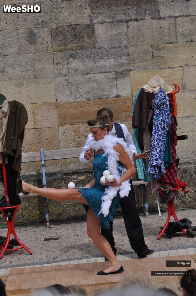 16/38 photos du spectacle Bal(les)