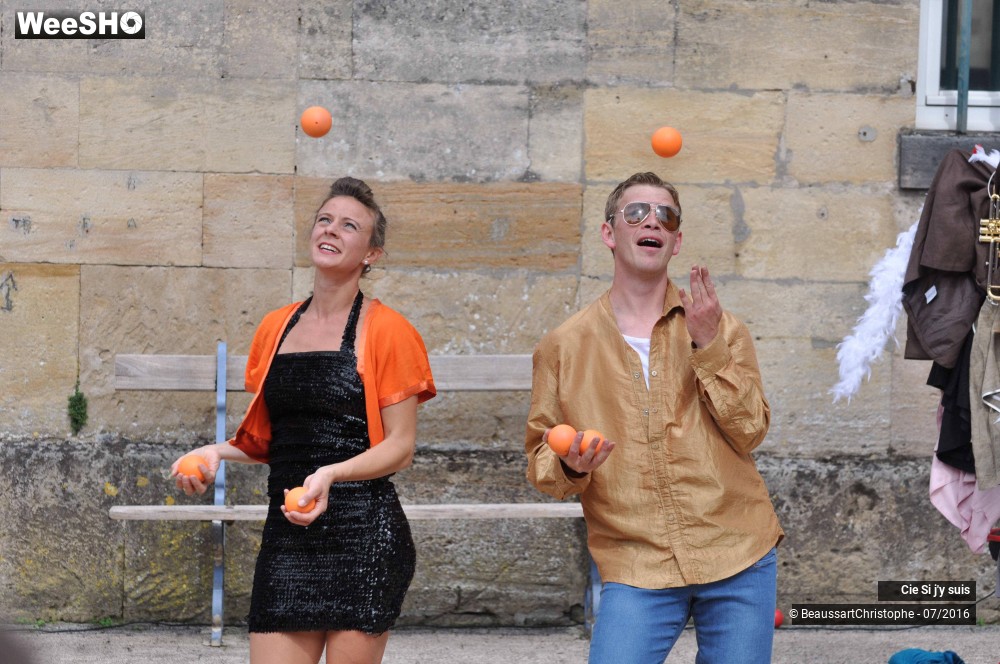 32/38 photos du spectacle Bal(les)