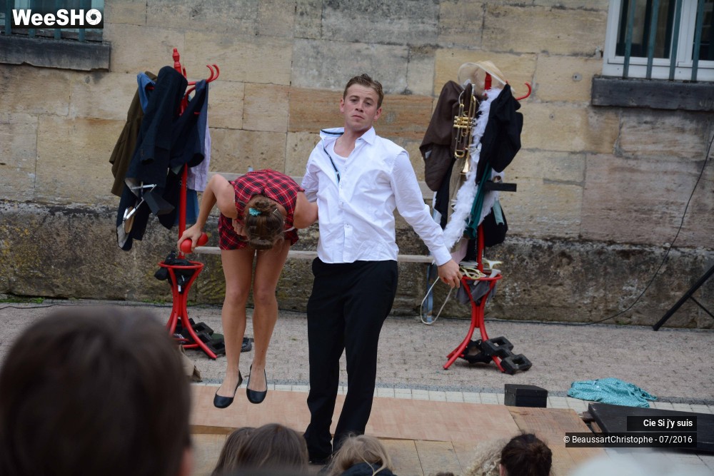 33/38 photos du spectacle Bal(les)