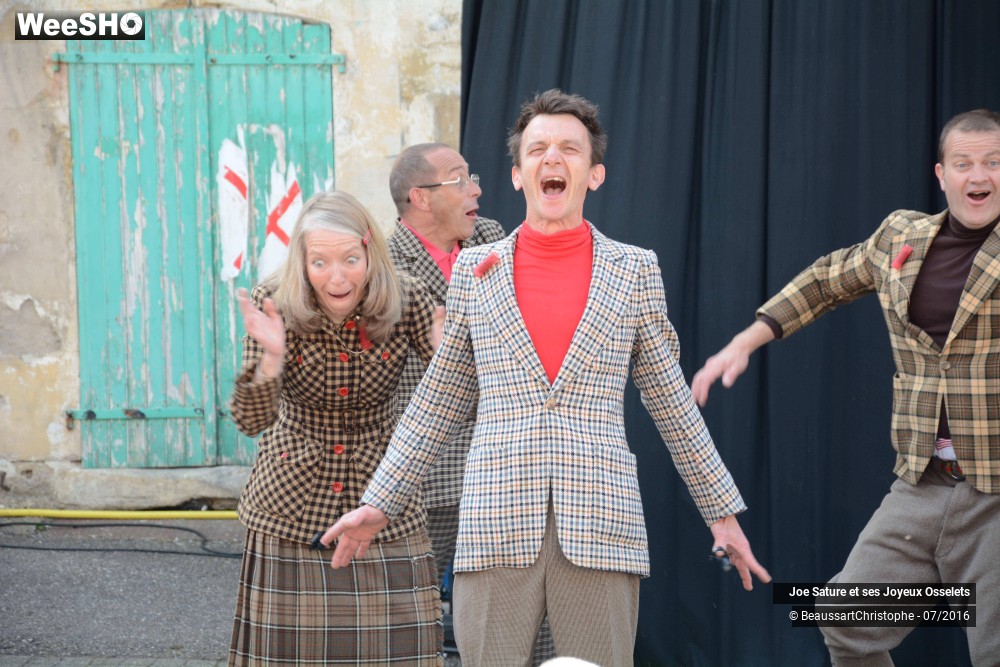 6/51 photos du spectacle Autorisation de sortie