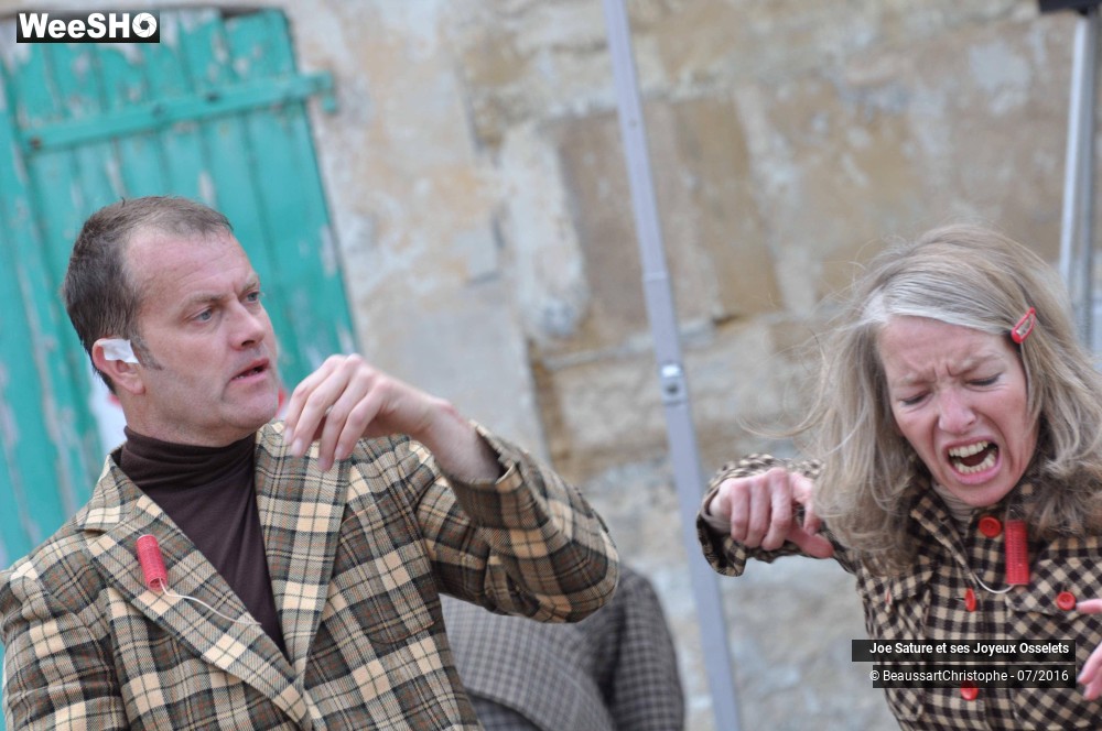 11/51 photos du spectacle Autorisation de sortie